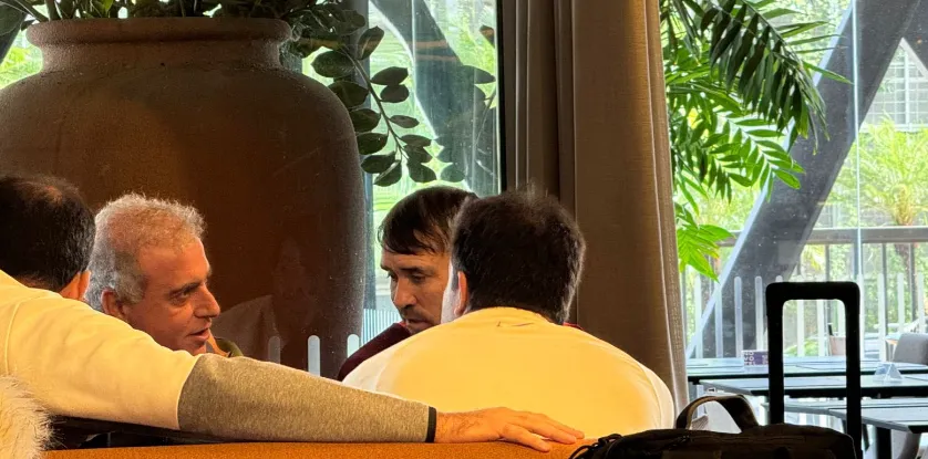 Cury estaría llevando las negociaciones sobre Aránguiz | FOTO: Lucas Dias | Band