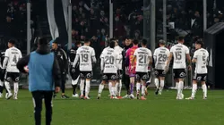 Lamentables hechos en el partido amistoso entre Colo Colo y Universitario. (Foto: Javier Salvo/Photosport)