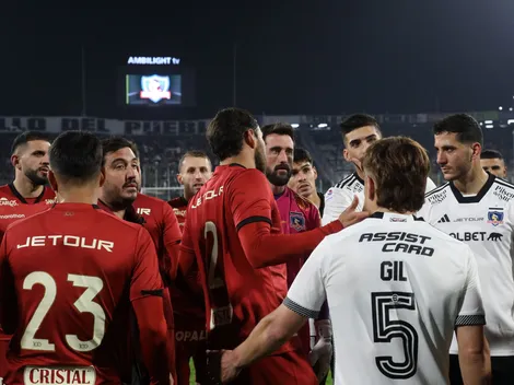 VIDEO: Partido de Colo Colo ante Universitario suspendido por graves incidentes