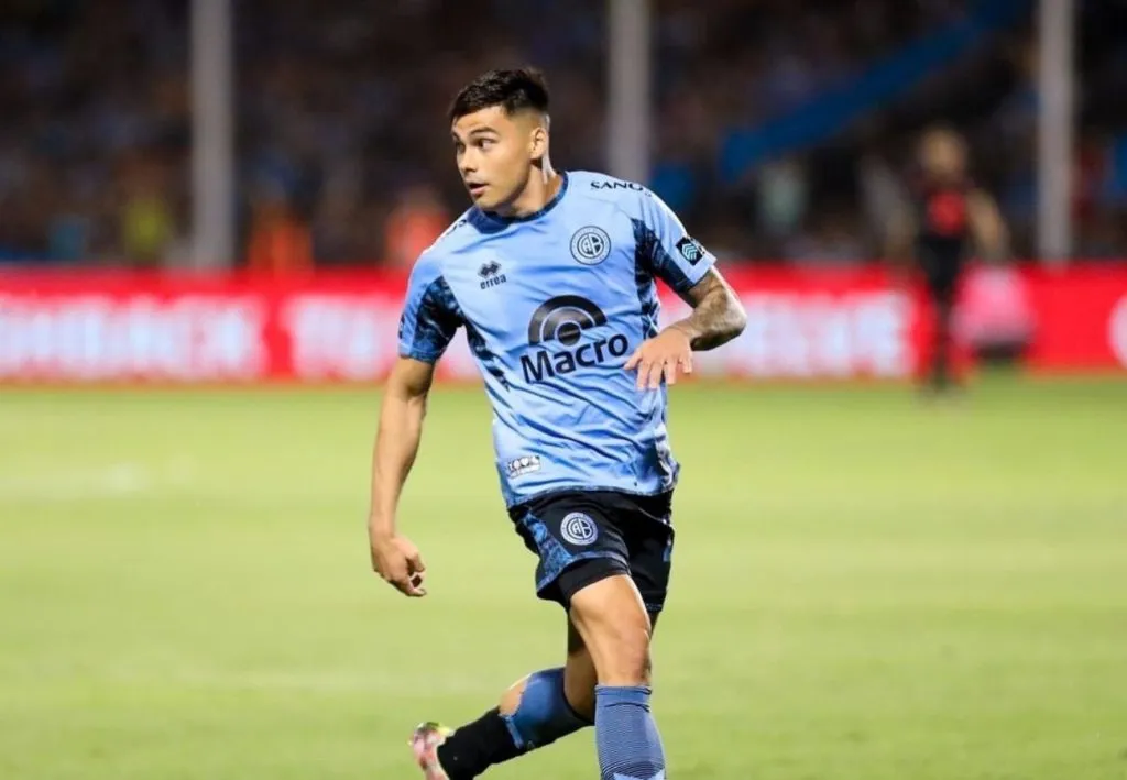 Alex Ibacache también está cortado en Belgrano.