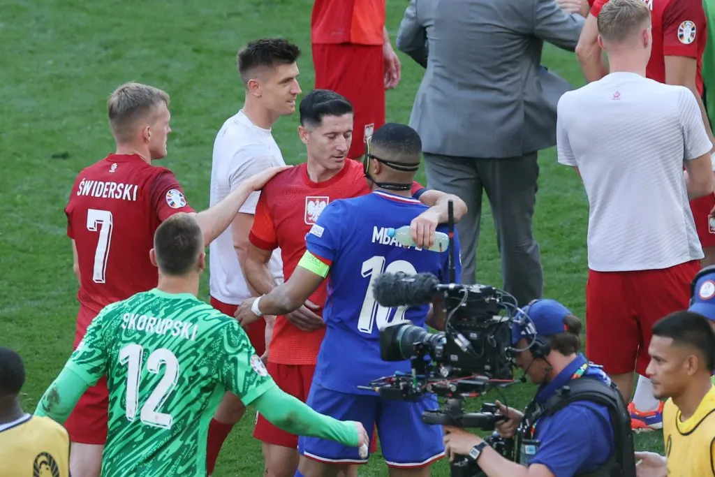 La Polonia de Robert Lewandowski se despidió de la Eurocopa 2024 ante la Francia de Kylian Mbappé. (Foto: Lars Baron/Getty Images)