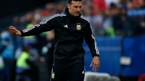 Lionel Scaloni tiene dudas en su esquema para el partido frente a Chile