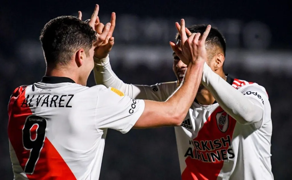 Díaz y Álvarez, en su época de compañeros en River (Archivo)