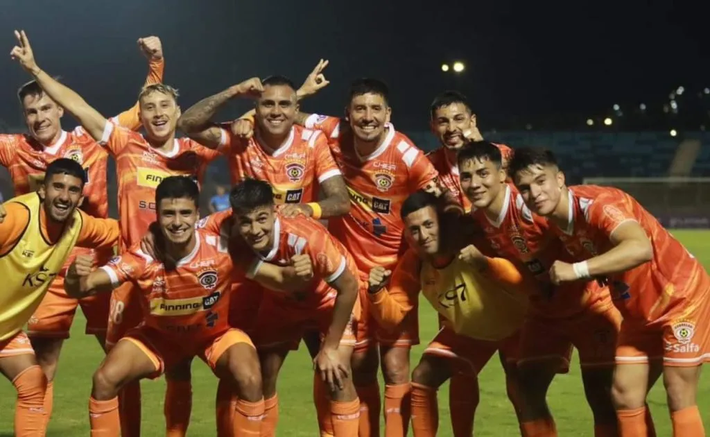 Cobreloa triunfa en los cuartos de final ida de la zona norte de Copa Chile. (Foto: Cobreloa SADP)