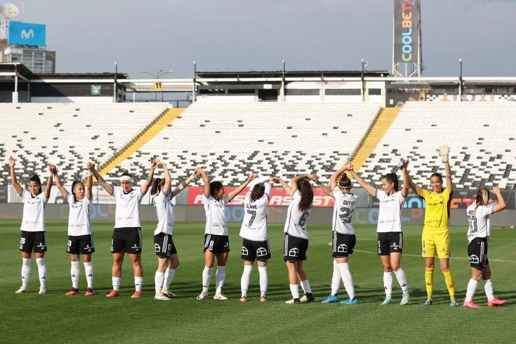 Colo Colo femenino en el Estadio Monumental. (Foto: Colo Colo)