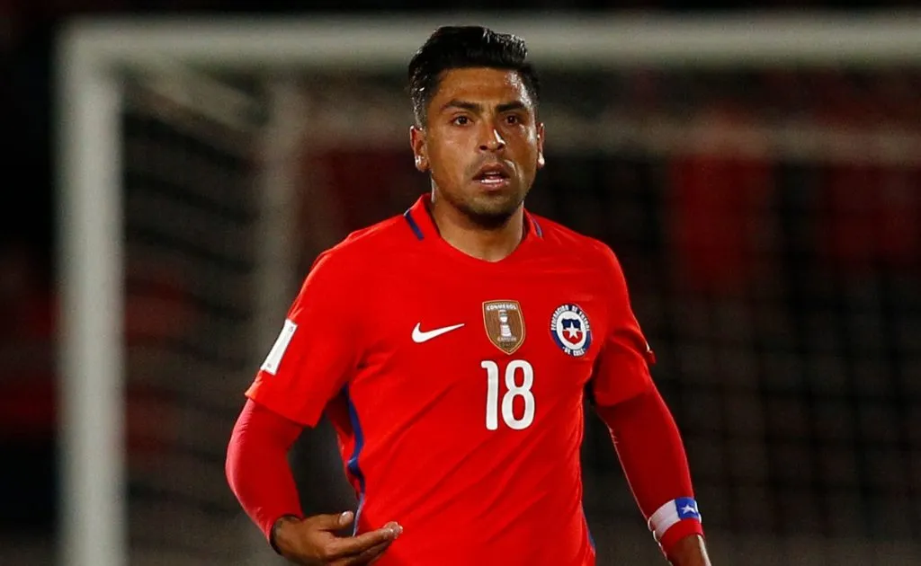 Gonzalo Jara asegura que Esteban Pavez pudo hacer más en la expulsión de Maximiliano Falcón.