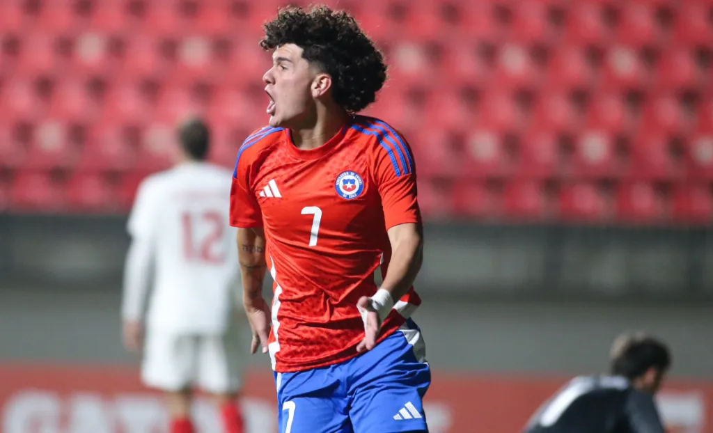 El jugador del Orlando City celebrando su gol ante Canadá | FOTO: Comunicaciones ANFP