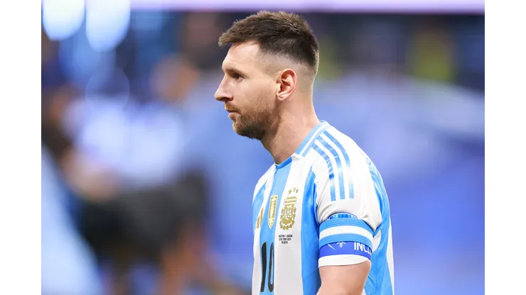 Lionel Messi supera importante récord de Sergio Livingstone. (Foto: Getty)