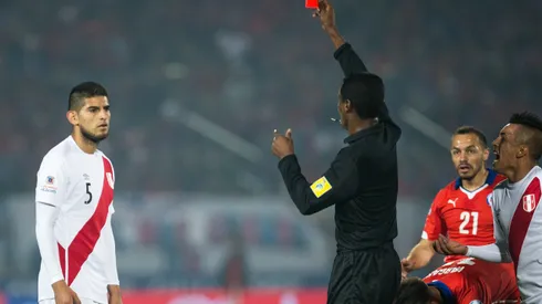 Carlos Zambrano calienta el Clásico del Pacífico.