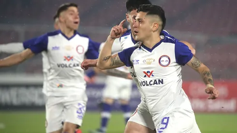 Matías Bravo, el hincha azul que sueña con jugar en primera Jonnathan Oyarzun/Photosport