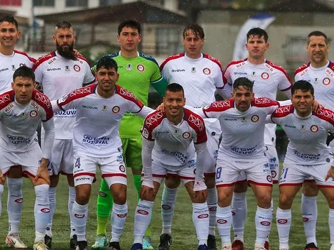 Hinchas de La Calera encaran a jugadores tras eliminación de Copa Chile