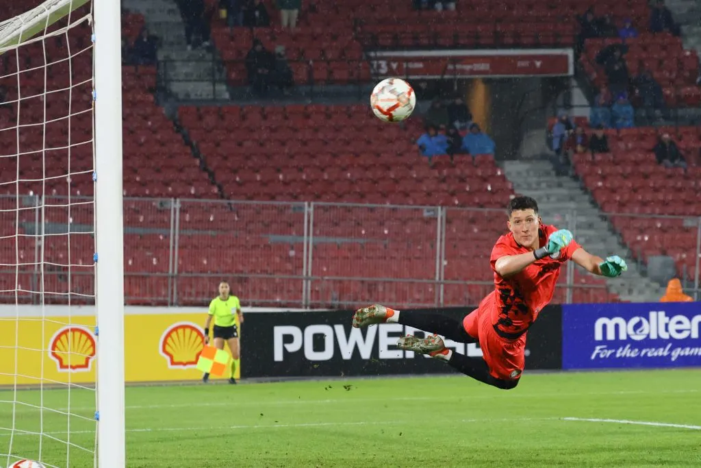 Denylson Arriagada estuvo hasta la sub-17 en Colo Colo.