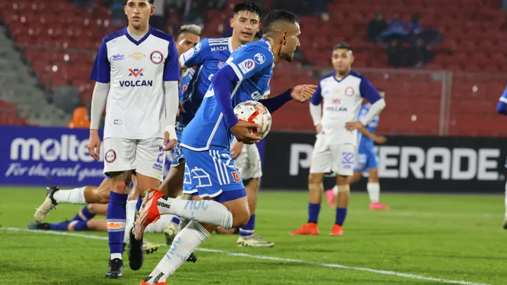 Universidad de Chile logra revertir un mal comienzo ante Municipal Puente Alto. (Foto: Photosport)