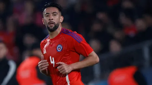 Isla fue uno de los jugadores más regulares de Chile ante Perú