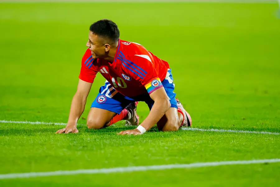 El Como le cierra las puertas a Alexis. | Foto: Photosport