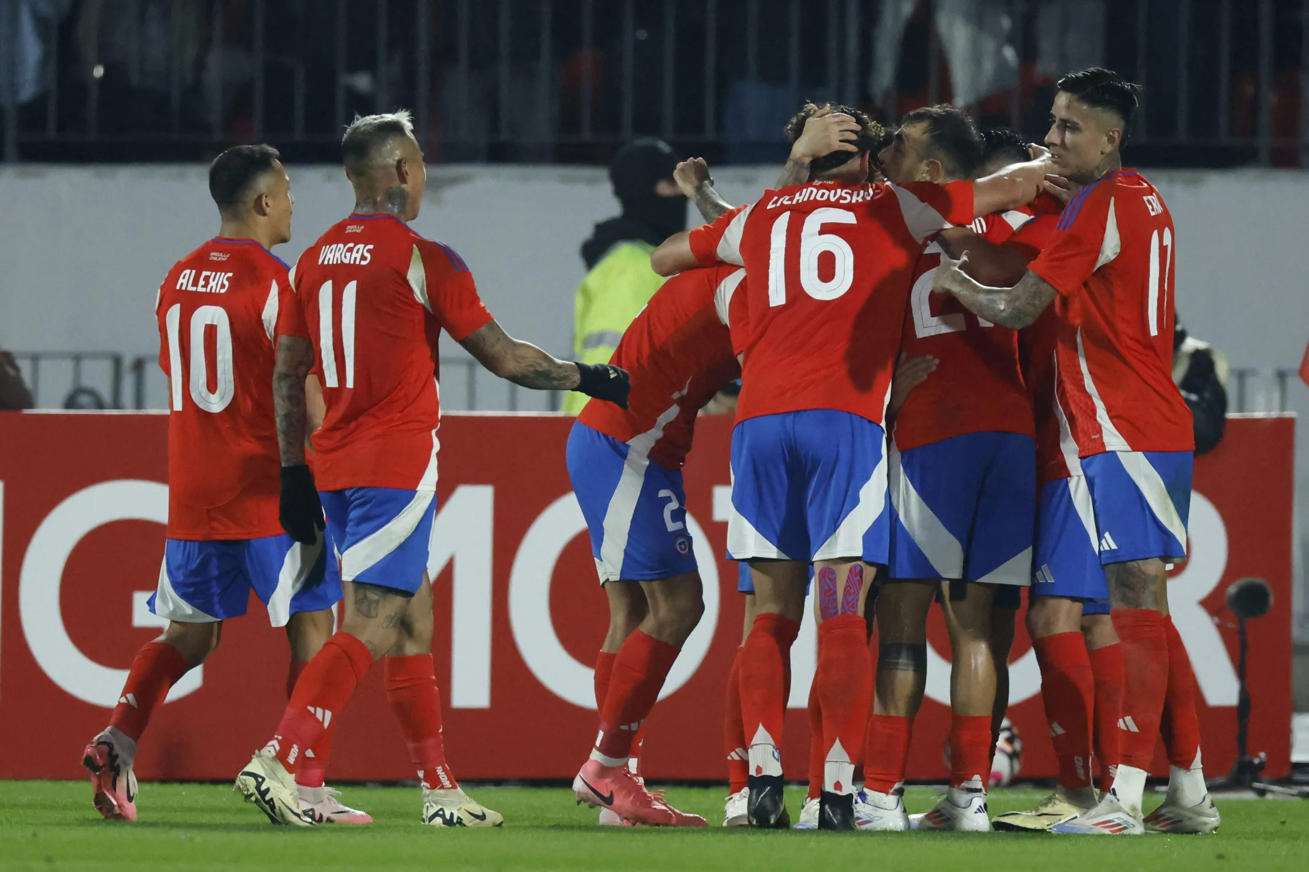 Escogen camiseta de Chile como la peor de la Copa América 2024 (Foto: Photosport)