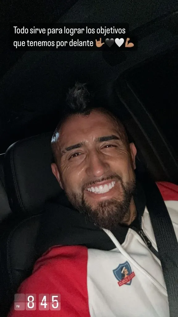 Arturo Vidal deja mensaje tras entrenar.
