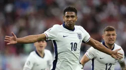 Jude Bellingham marcó para Inglaterra ante Serbia. (Foto: Getty)