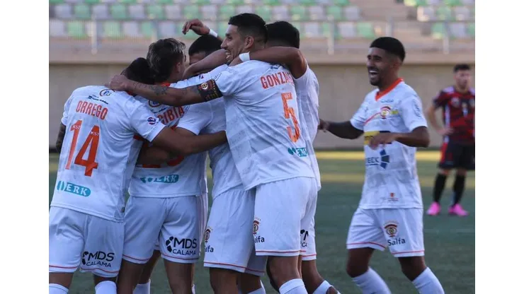 Cobreloa venció a Barcelona Biocobre y avanza en la Copa Chile.