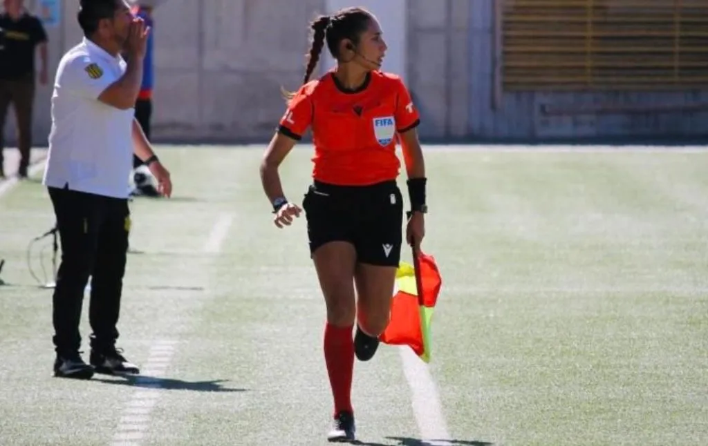 Yomara Salazar, ya tiene experiencia en duelos del fútbol profesional (Instagram)