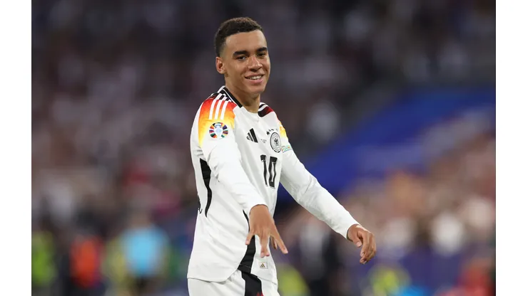 Jamal Musiala marca el tanto del 2-0 para Alemania ante Escocia. (Foto: Getty)