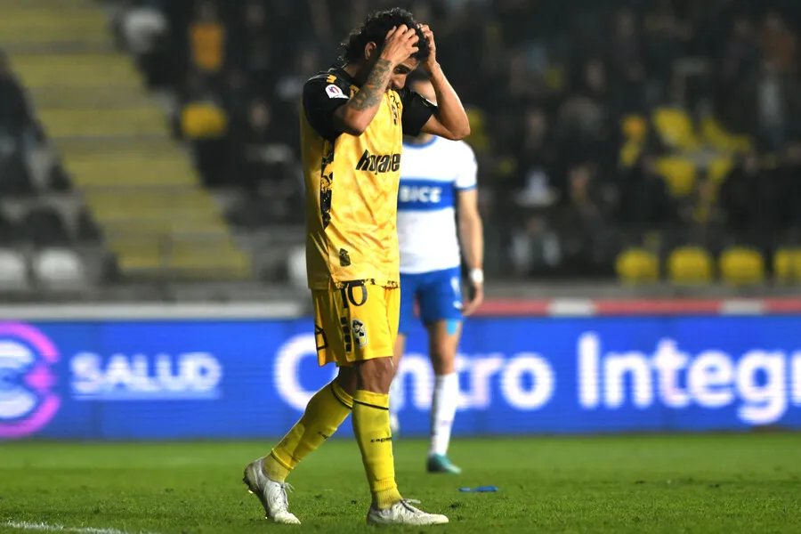 El futuro de Cabral sigue incierto. | Foto: Photosport