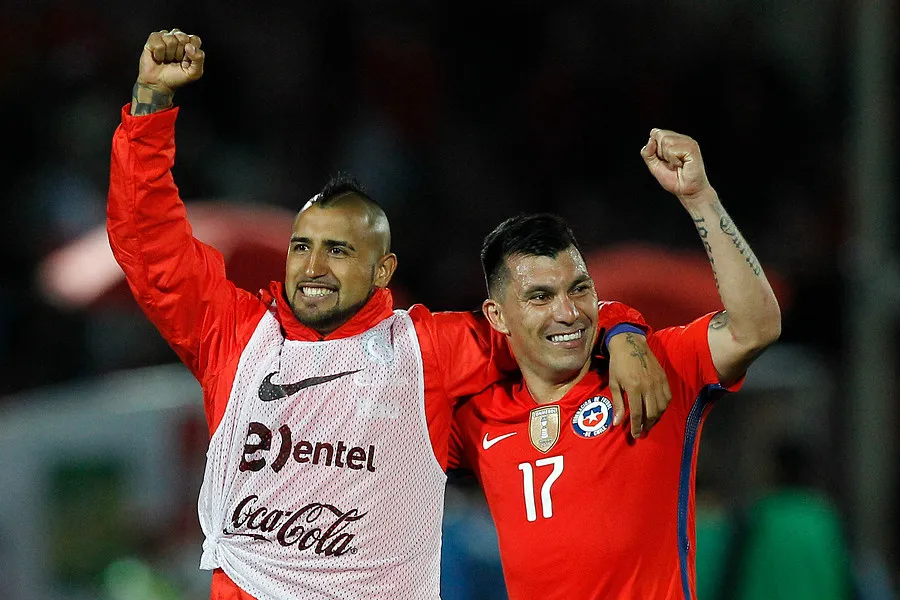 La ausencia de Vidal y Medel sigue siendo tema