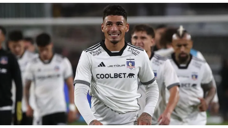 Saldivia sigue ganando distinciones en su paso por el fútbol chileno.