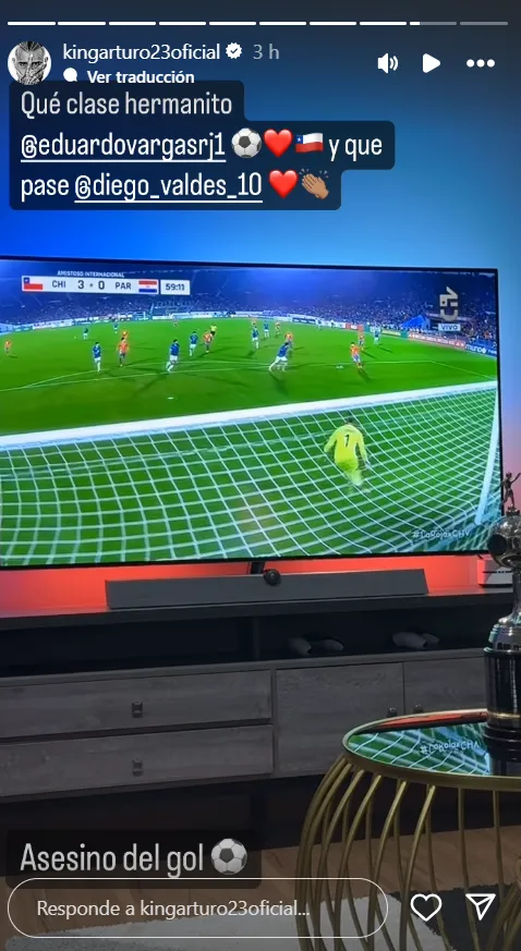 Arturo Vidal le tira flores a Eduardo Vargas y Diego Valdés.