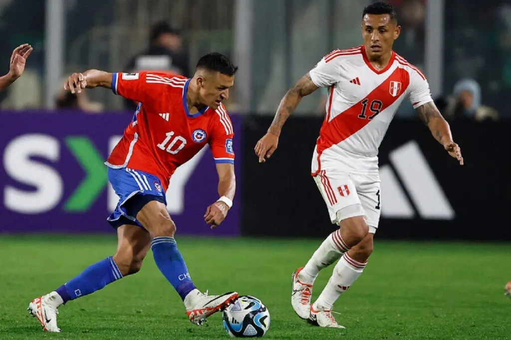 Mundialista chileno calienta el Clásico del Pacífico.