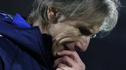 Otra vez maltratan a Ricardo Gareca en Perú