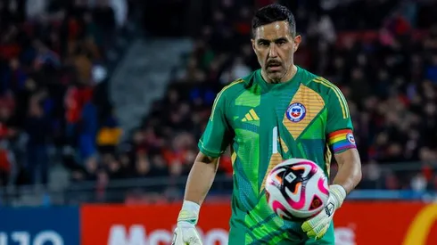 Claudio Bravo preocupa en la Selección Chilena con su lesión