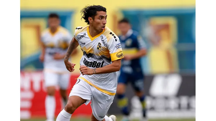 Luciano Cabral sigue siendo jugador de Coquimbo Unido (Foto: Photosport)