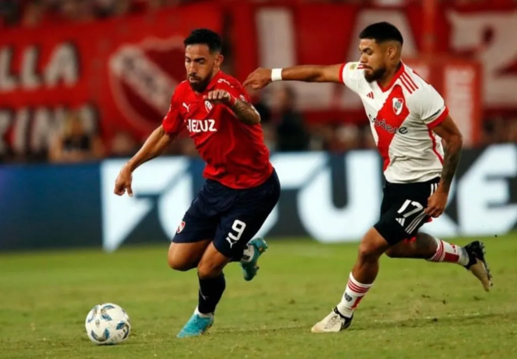 Gabriel Ávalos está en la carpeta de Colo Colo para este mercado de invierno. (Foto: Instagram)