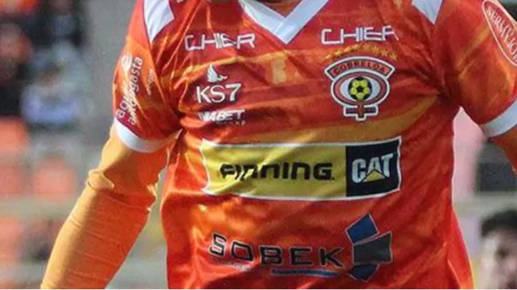Cobreloa recibe letal portazo por este jugador en el mercado