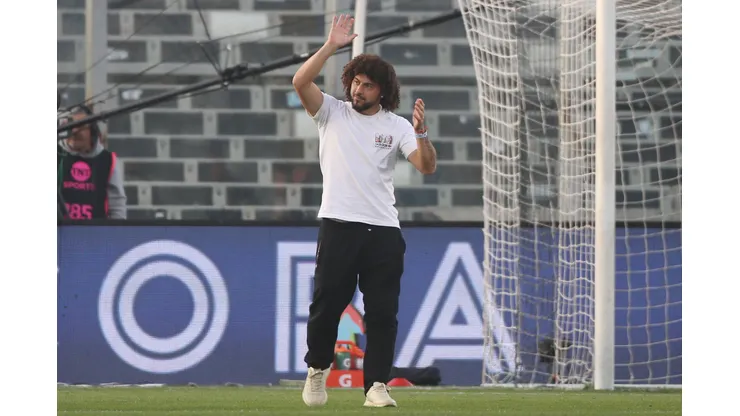 Maximiliano Falcón aún tiene contrato vigente en Colo Colo. (Foto: Photosport)