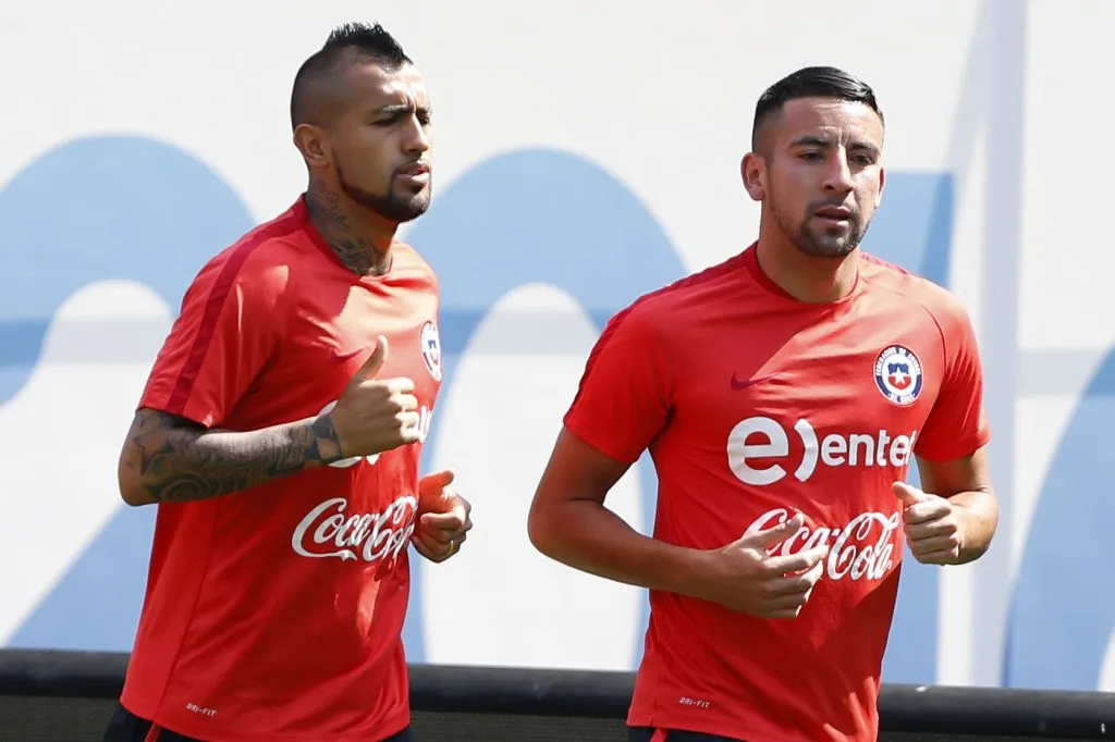 Vidal e Isla fueron parte fundamental en la obtención de las dos Copas América | FOTO: Andres Pina/Photosport