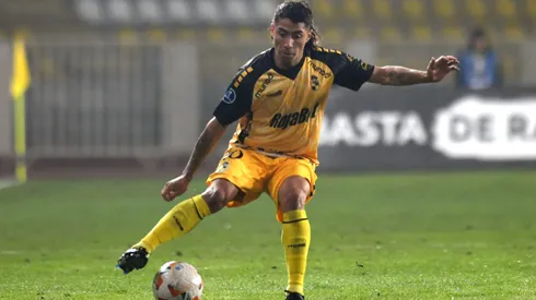 Recomiendan a Luciano Cabral continuar en Coquimbo Unido (Foto: Alejandro Pizarro Ubilla/Photosport)