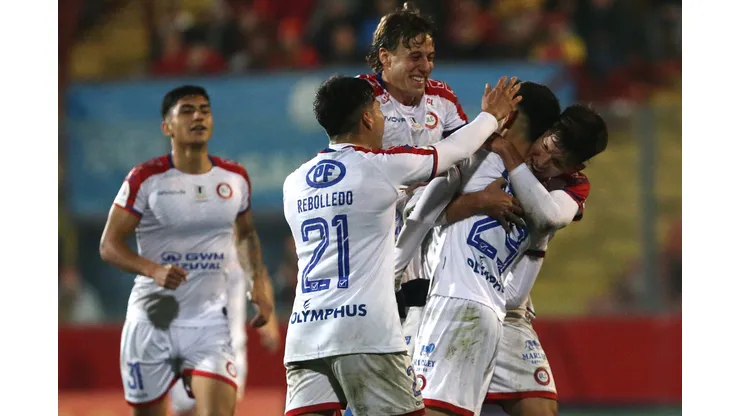 Unión La Calera suma tres puntos de oro en Santa Laura. (Foto: Photosport)