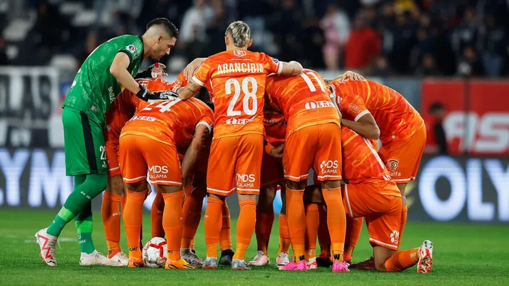 Juan Covarrubias triste por lo que le cuesta reforzarse a Cobreloa.
