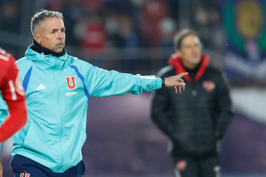 Gustavo Álvarez fue escogido como el mejor DT de la primera rueda