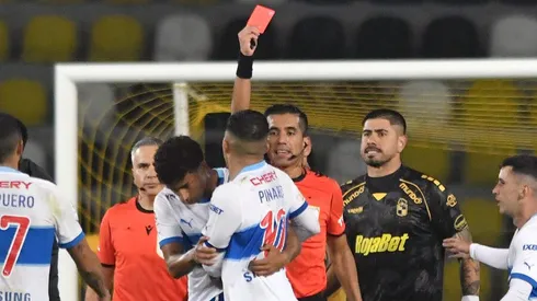 Universidad Católica conoce el castigo para César Pinares tras su expulsión