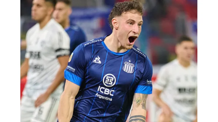 Bruno Barticciotto se lució con un doblete en Argentina
