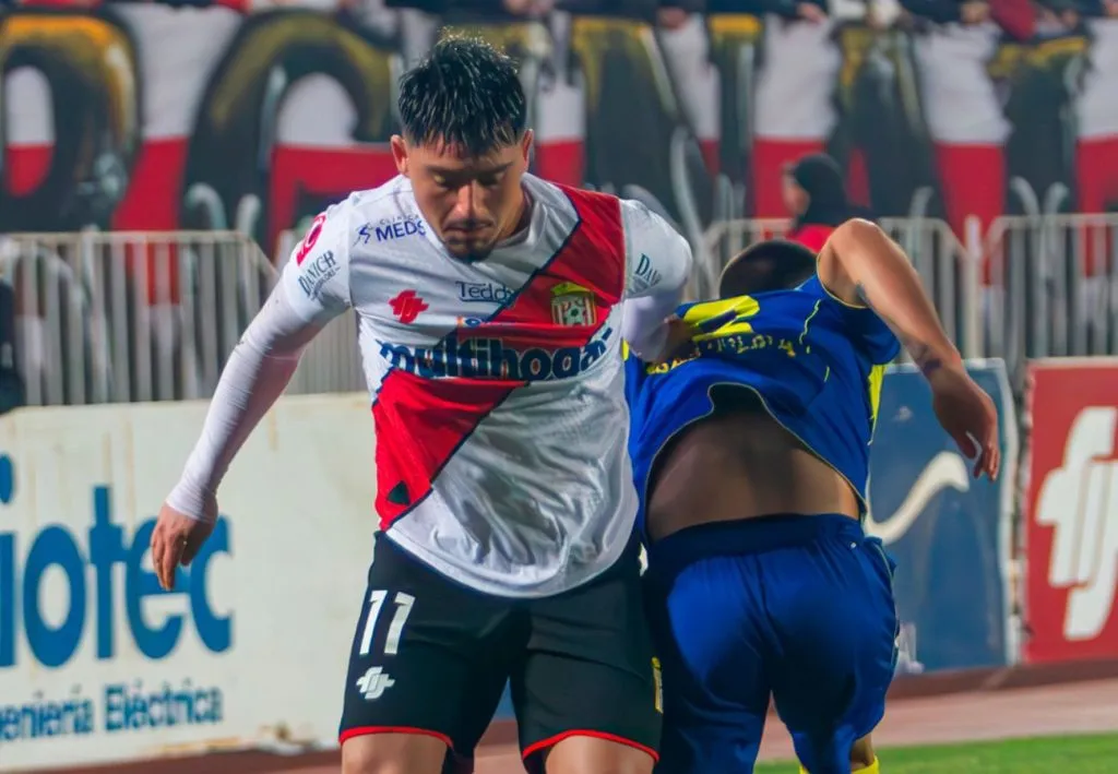 Curicó Unido recibió dura sanción y pierde puntos en Primera B.