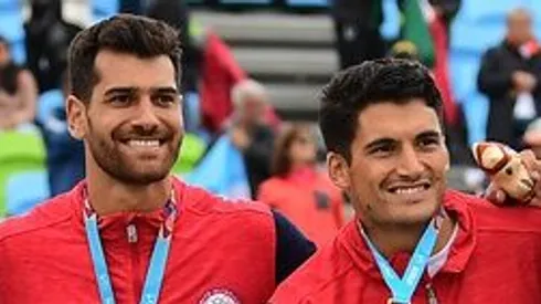 Marco y Esteban Grimalt saltan a la cancha en París.