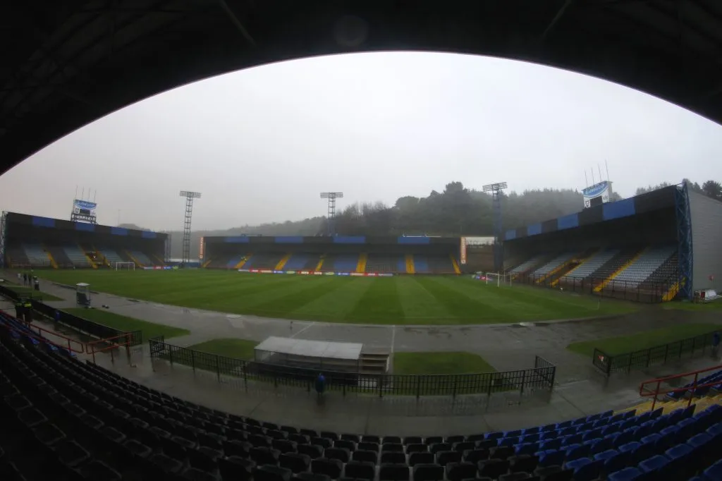 El Estadio Huachipato CAP-Acero es amenazado por la lluvia. (Foto: Dragomir Yankovic/Photosport)