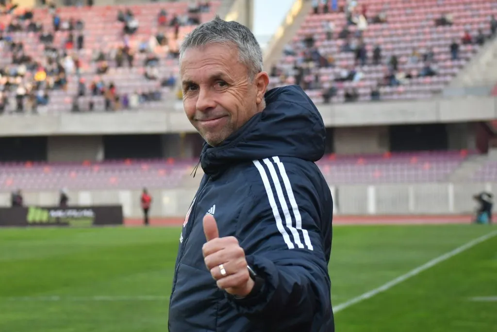 Gustavo Álvarez confirmó dos retornos en Universidad de Chile. Estarán ante Deportes Copiapó.