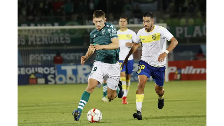 Barnechea quedó sin licencia de clubes tras incumplimiento. (Foto: Photosport)