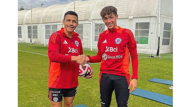 Alexis Sánchez destacó a Máximo Espinola.