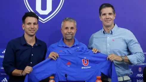 Álvarez le mete presión a Clark y a Mayo por los refuerzos